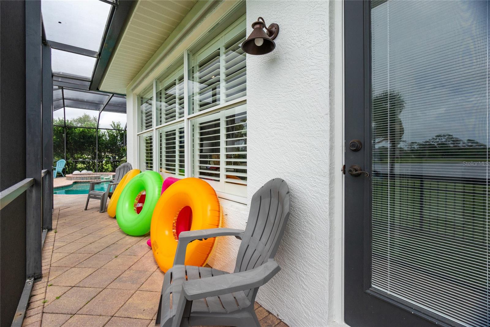 RIVERBEND ESTATE - Residential