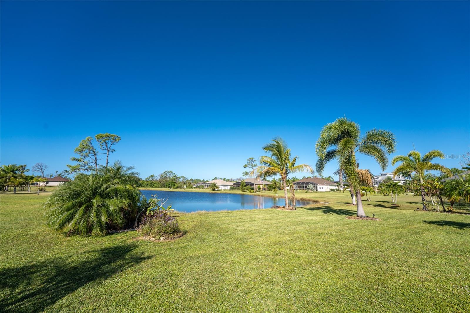 RIVERBEND ESTATE - Residential