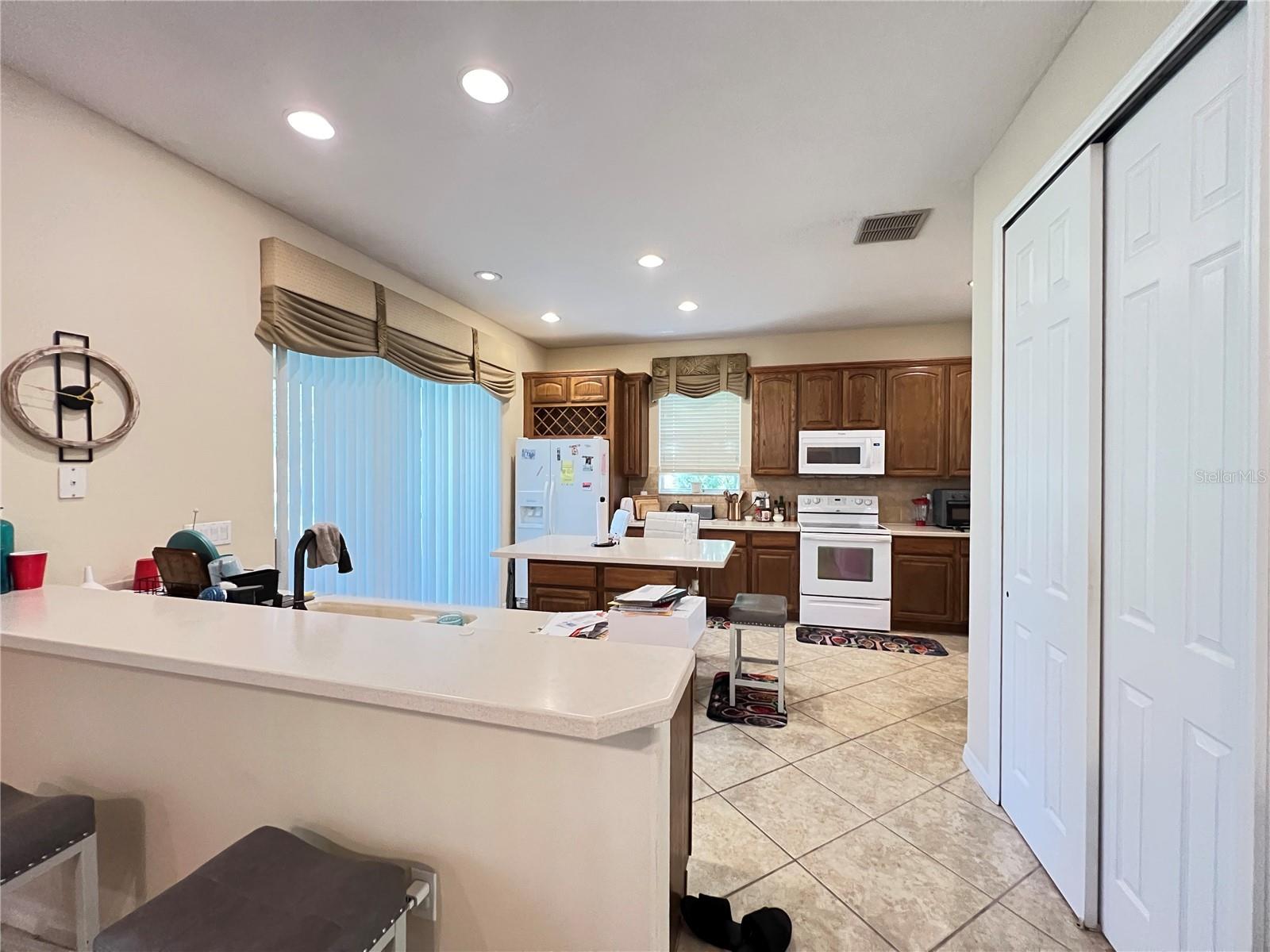 EAGLES NEST AT THE OAKS - Residential