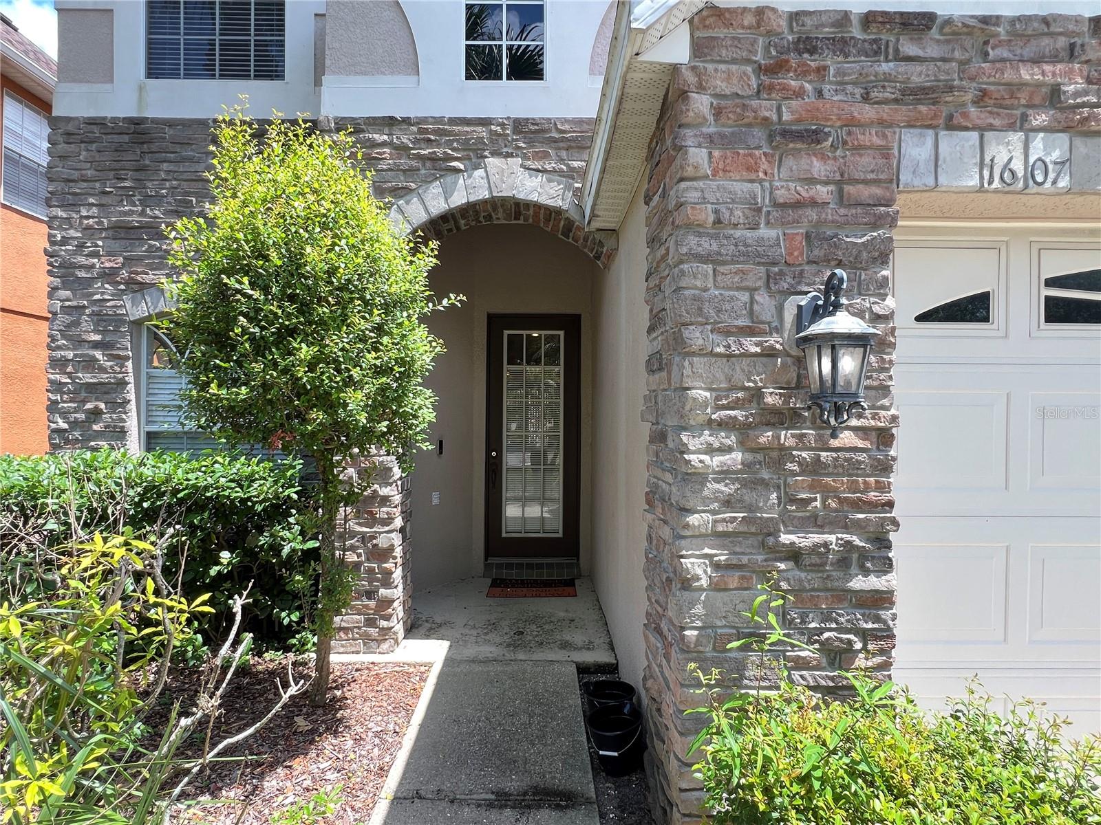 EAGLES NEST AT THE OAKS - Residential