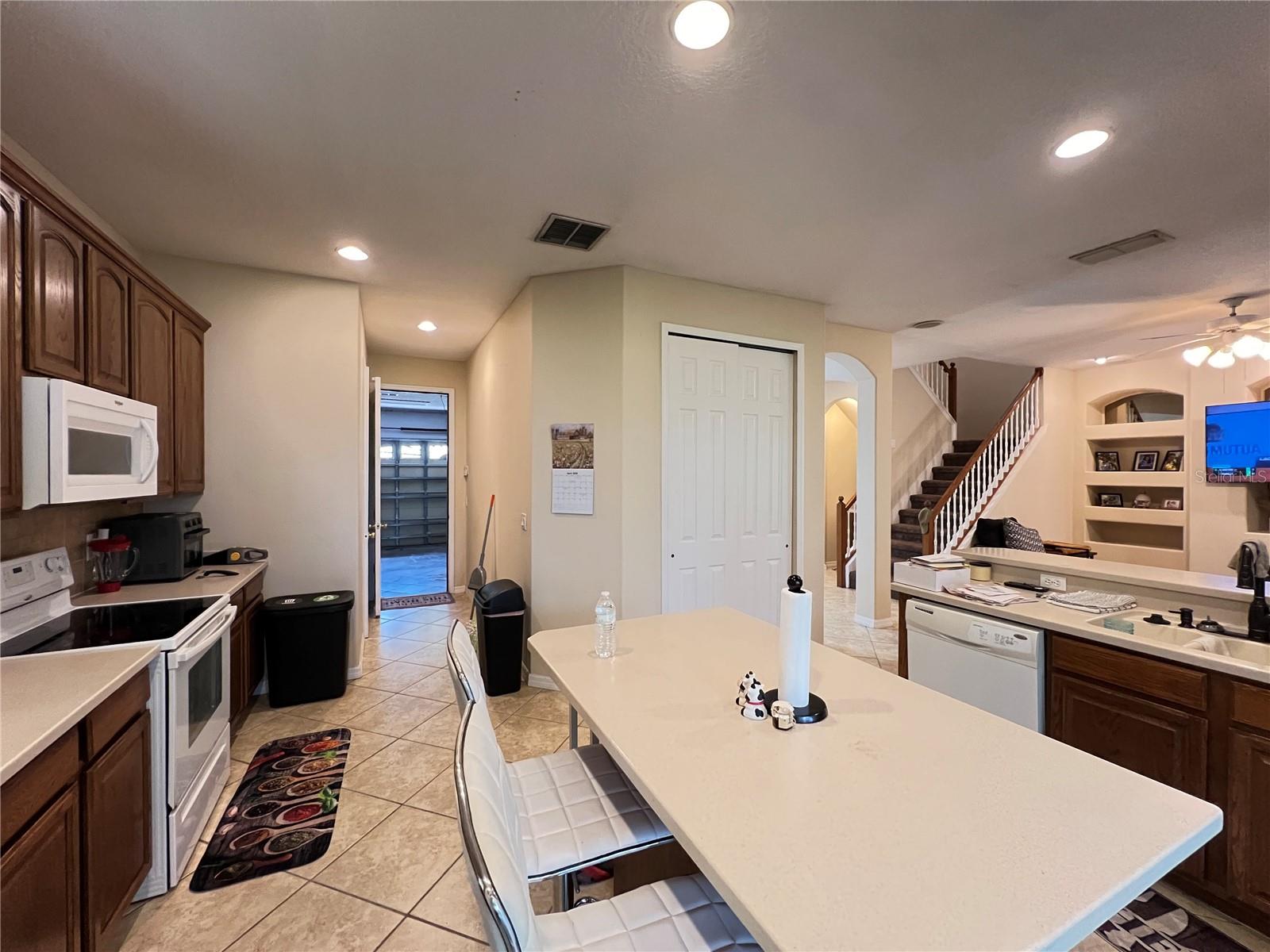 EAGLES NEST AT THE OAKS - Residential