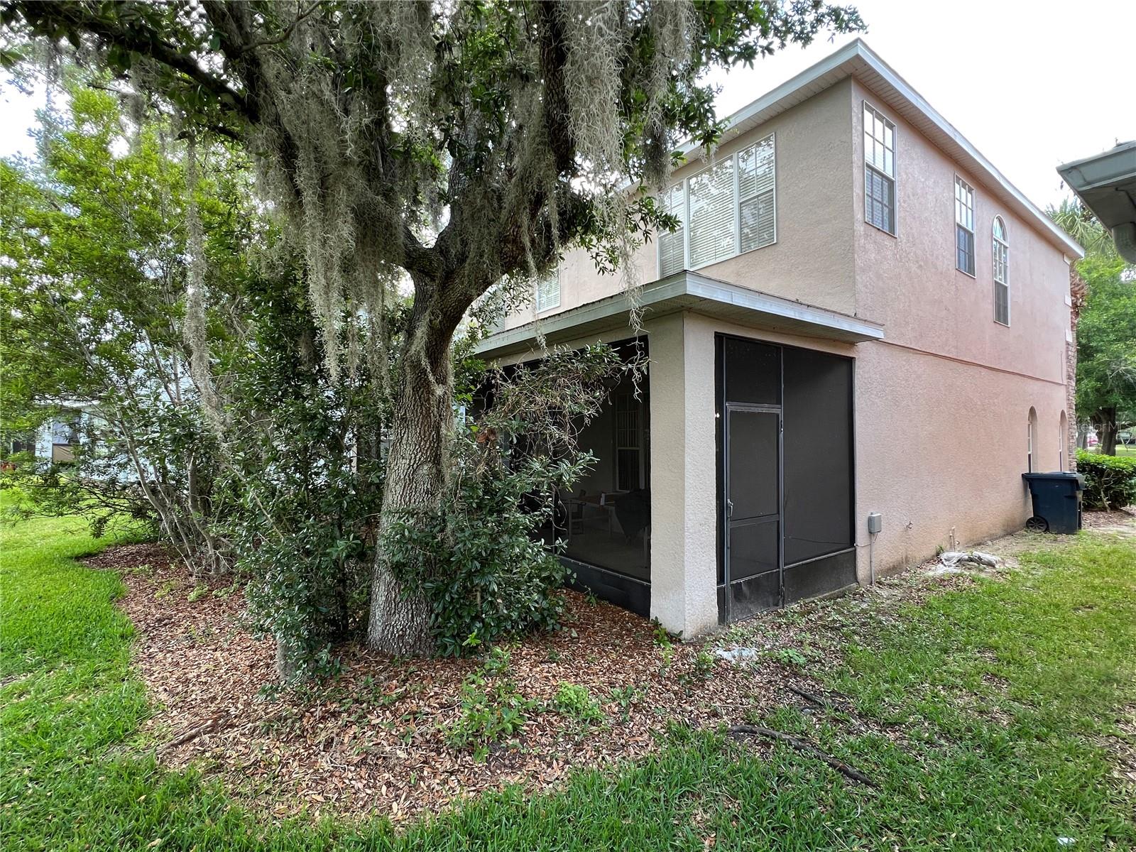 EAGLES NEST AT THE OAKS - Residential