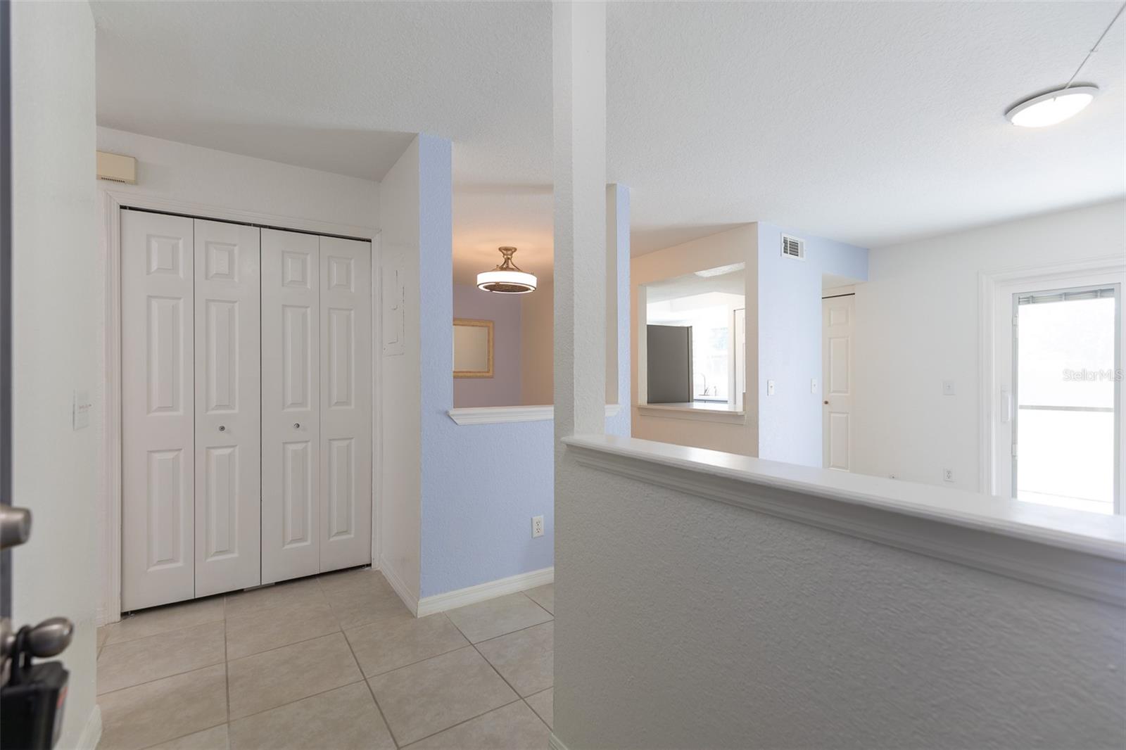RESERVE AT PERHING OAKS CONDOMINIUM - Residential