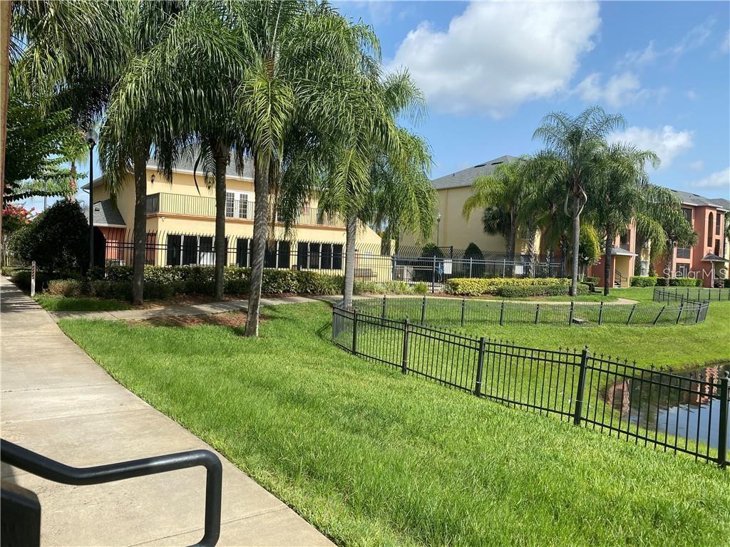 PALMS VILLA RESIDENCES - Residential Lease