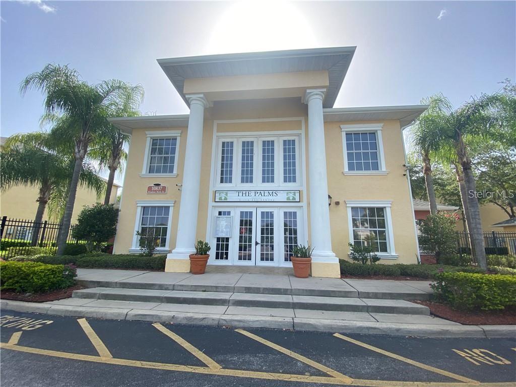 PALMS VILLA RESIDENCES - Residential Lease