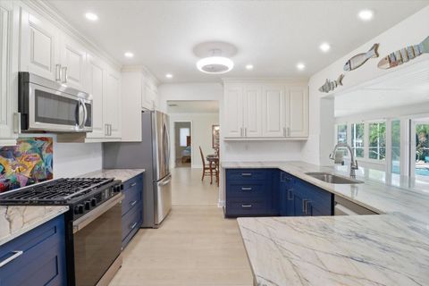 Tiny photo for 11857 W Riverhaven Drive, Homosassa, FL 34448 (MLS # TB8506596)