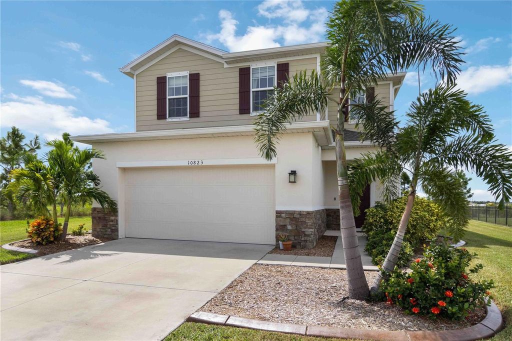 Photo of 10823 Daybreak Glen, Parrish, FL 34219 (MLS # A4666203)