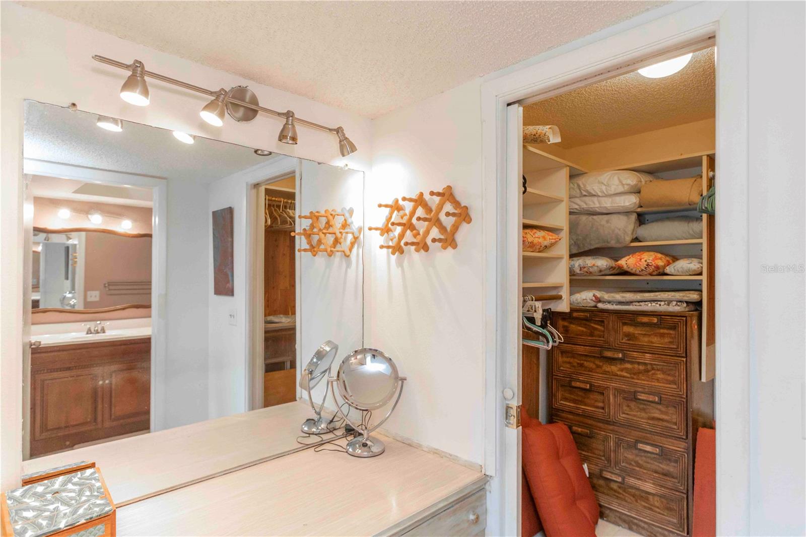 07 SPGS VILLAS CONDO - Residential
