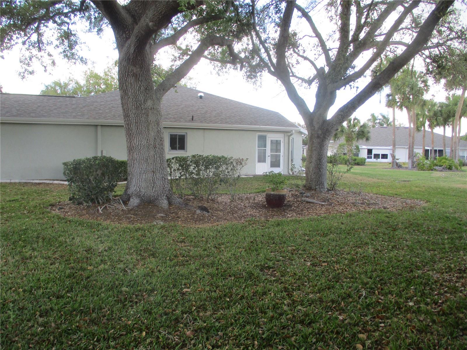 MANCHESTER II CONDO - Residential Lease