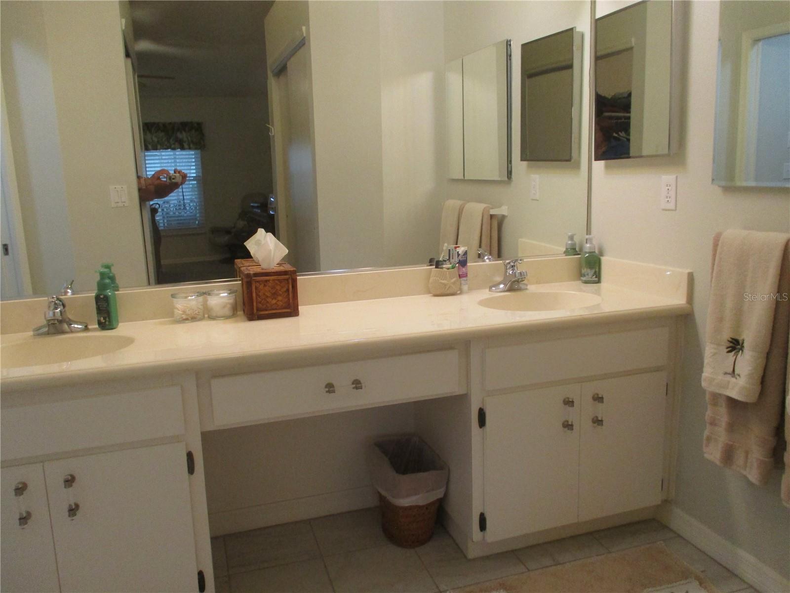 MANCHESTER II CONDO - Residential Lease