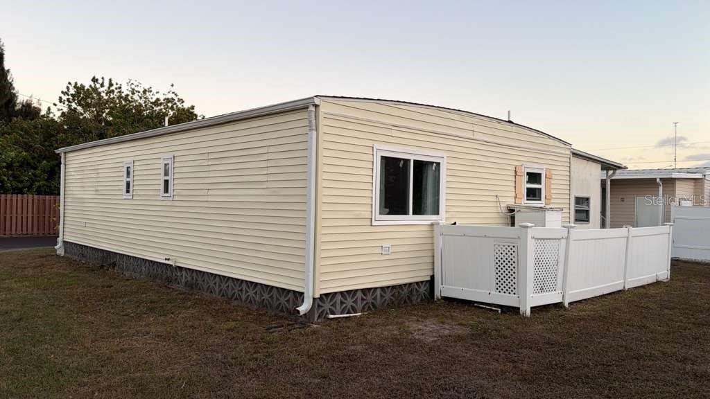 LAZY DAYS MOBILE VILLAGE - Residential