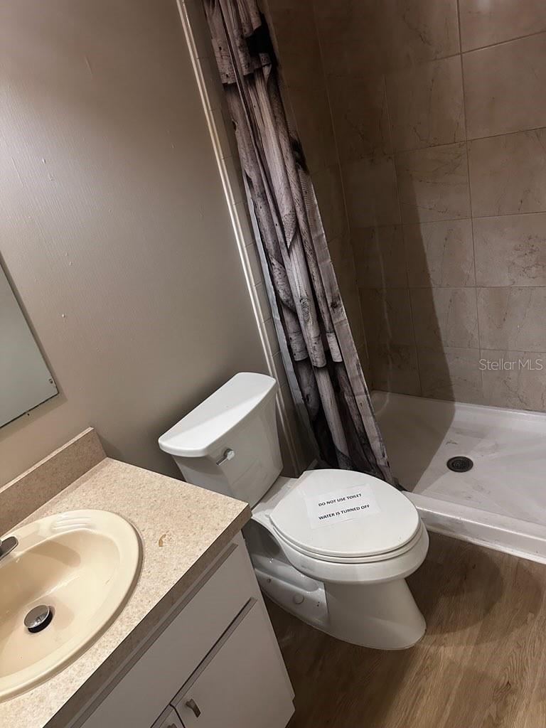 LAZY DAYS MOBILE VILLAGE - Residential