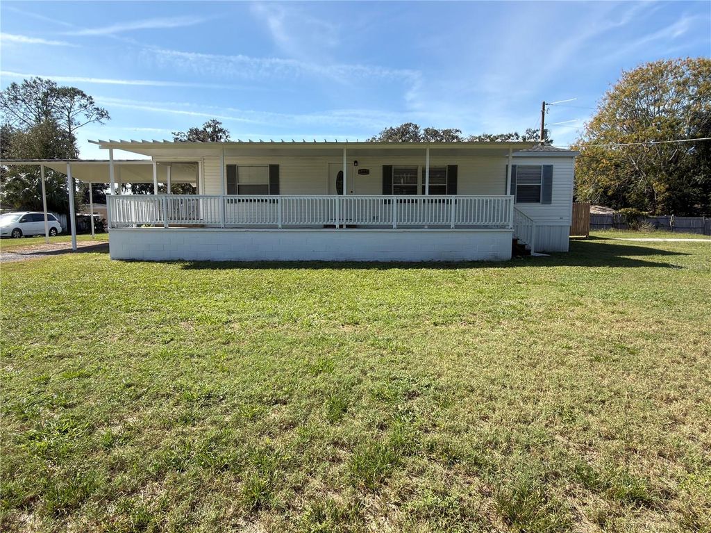 Photo of 14660 SE 51st Terrace, Summerfield, FL 34491 (MLS # OM712186)