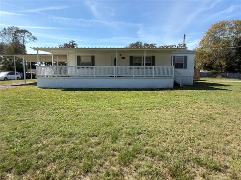 Photo of 14660 SE 51st Terrace, Summerfield, FL 34491 (MLS # OM712186)