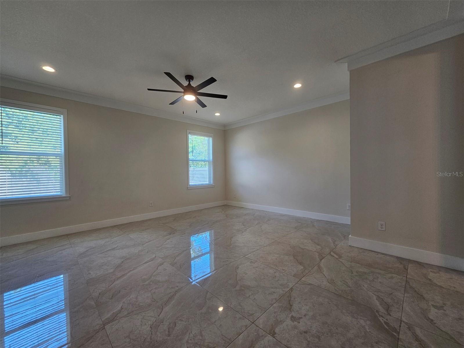 PORT TAMPA CITY - Residential Lease