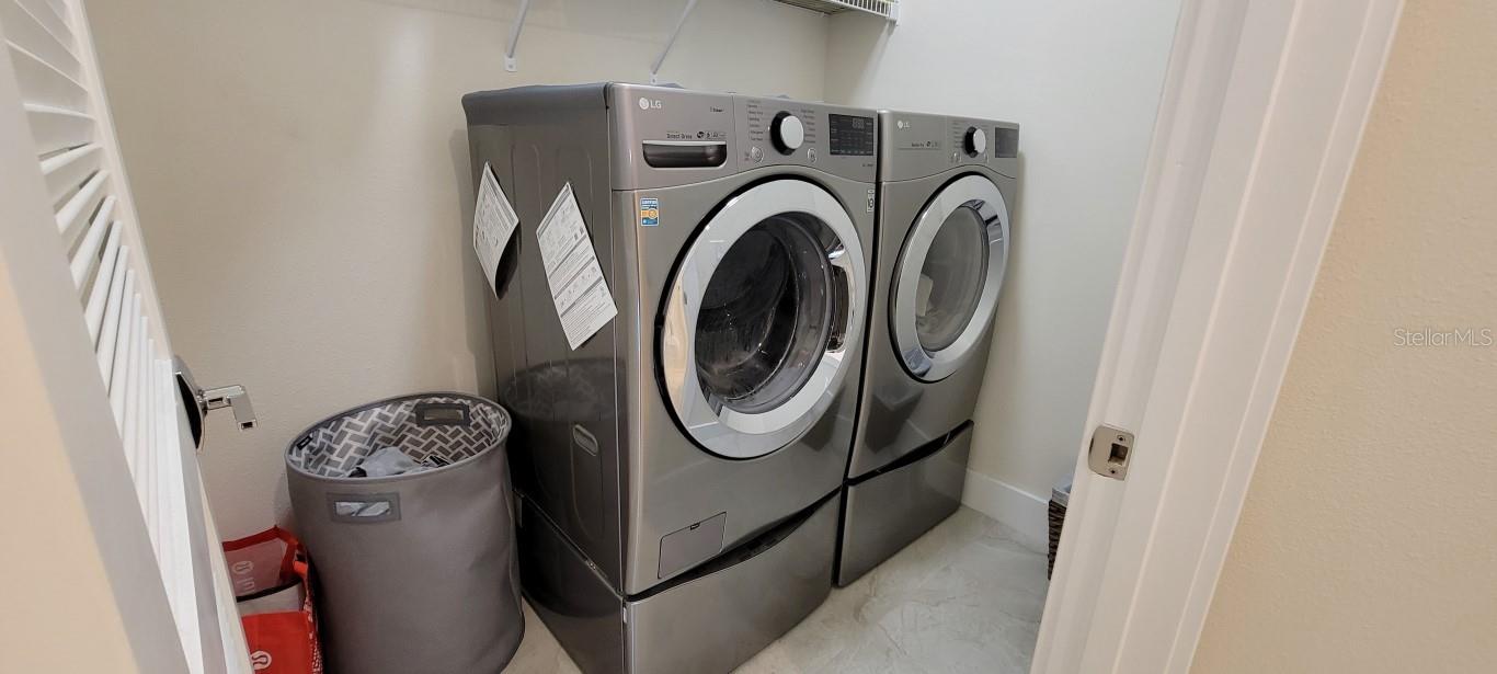 PORT TAMPA CITY - Residential Lease