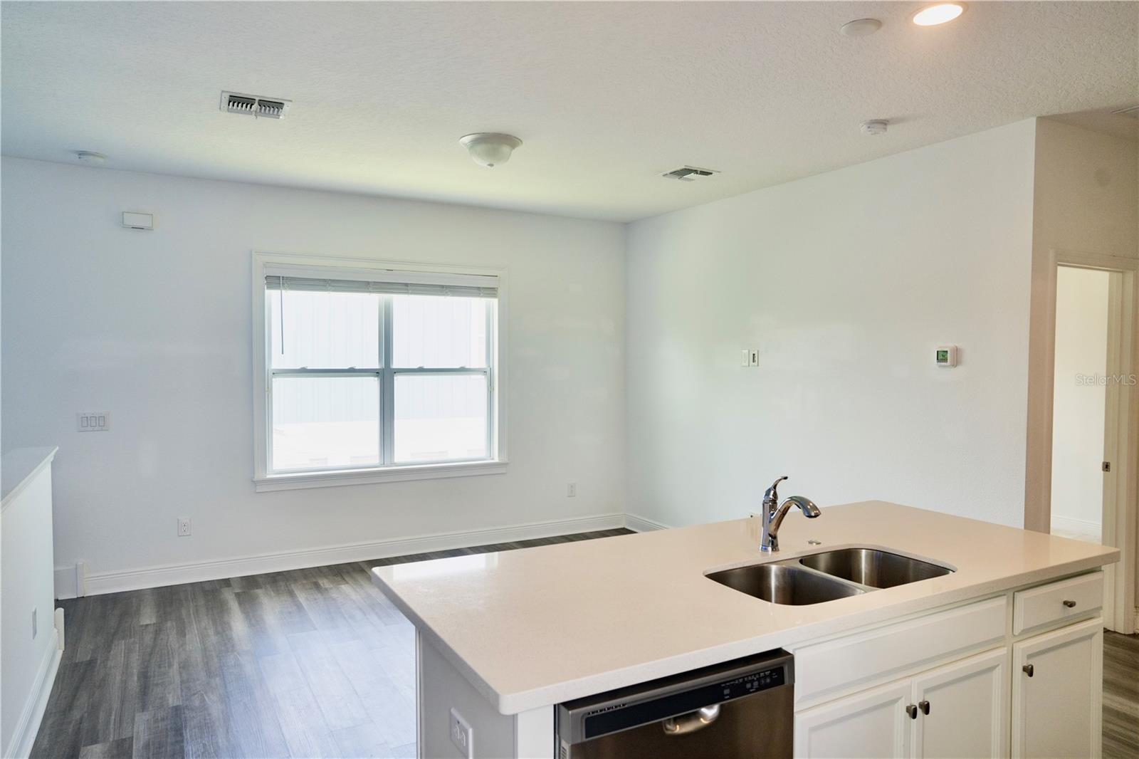 LAUREATE PARK - Residential Lease
