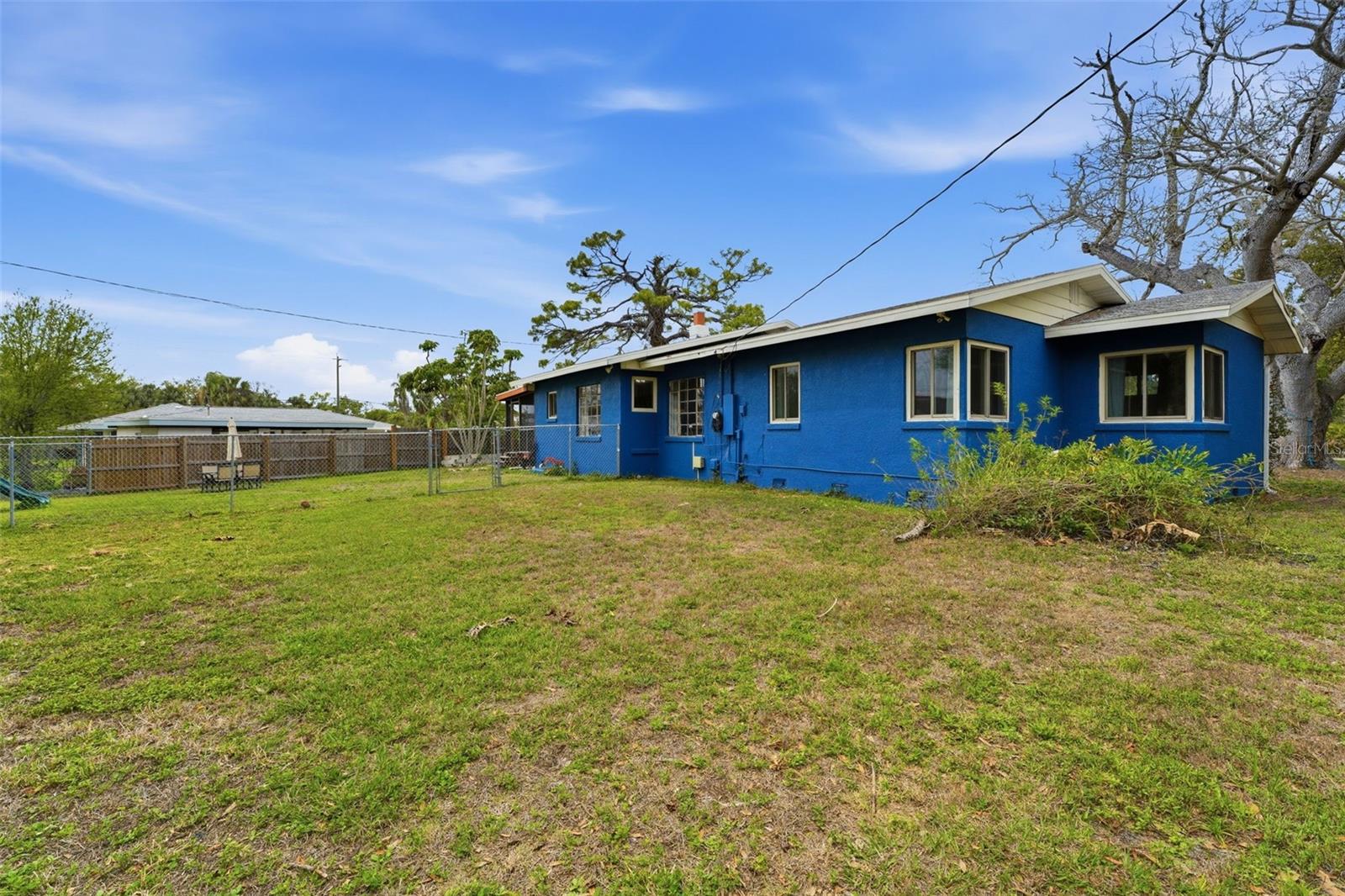 UPLANDS THE - Residential