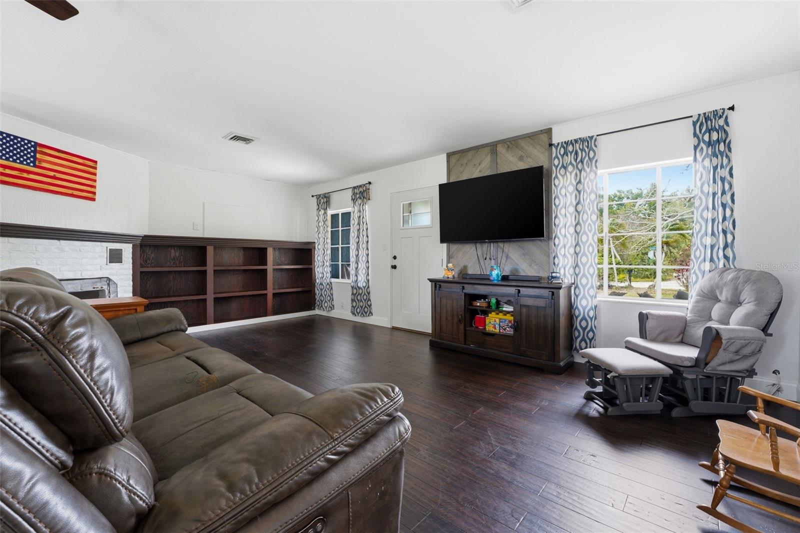 UPLANDS THE - Residential