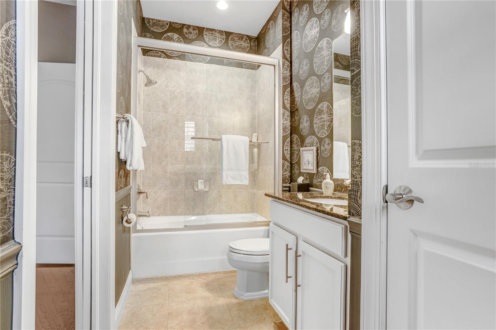 SAN RUFFINO CONDO - Residential Lease