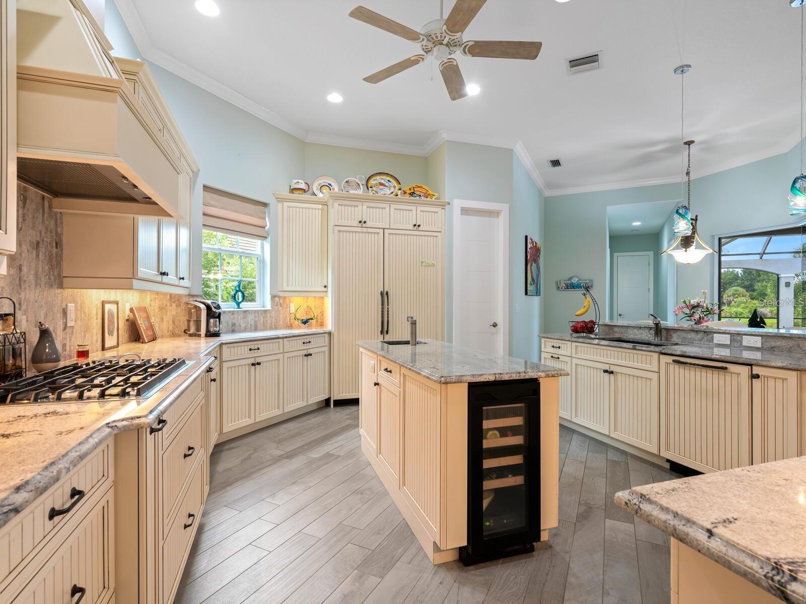 LAKE CLUB PH II UNIT 1-B - Residential