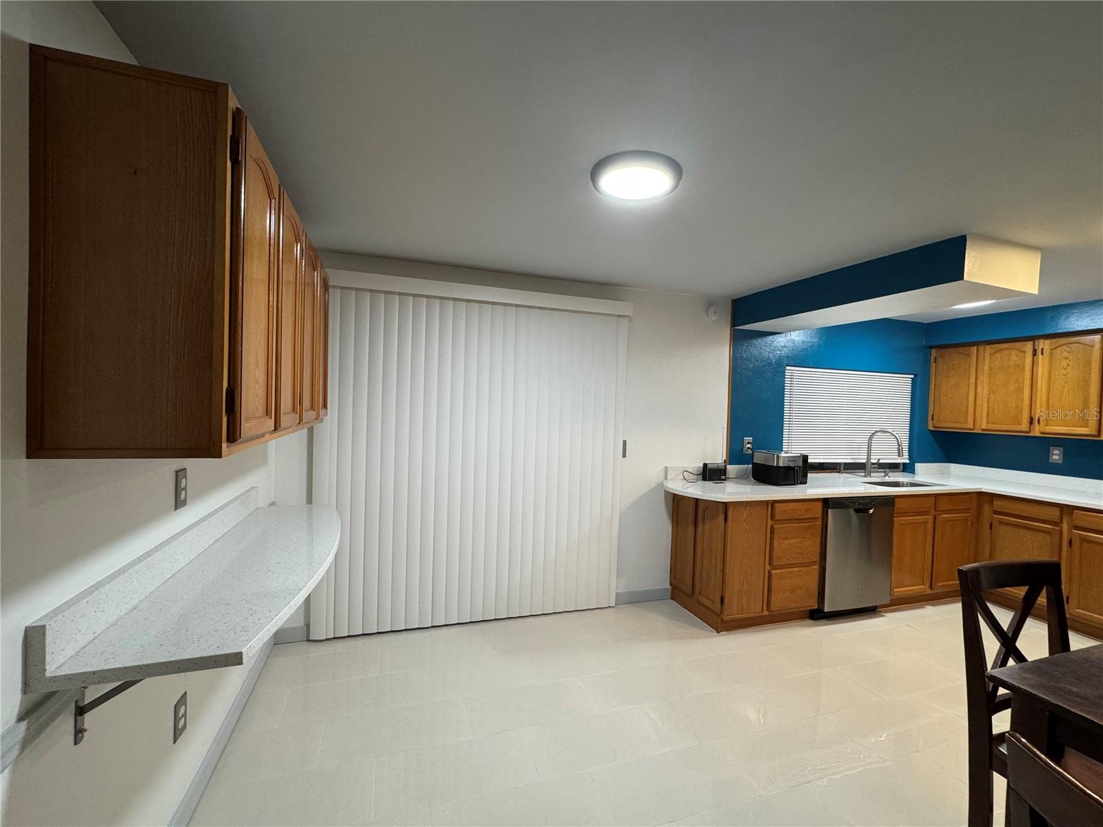 BEACON SQUARE - Residential