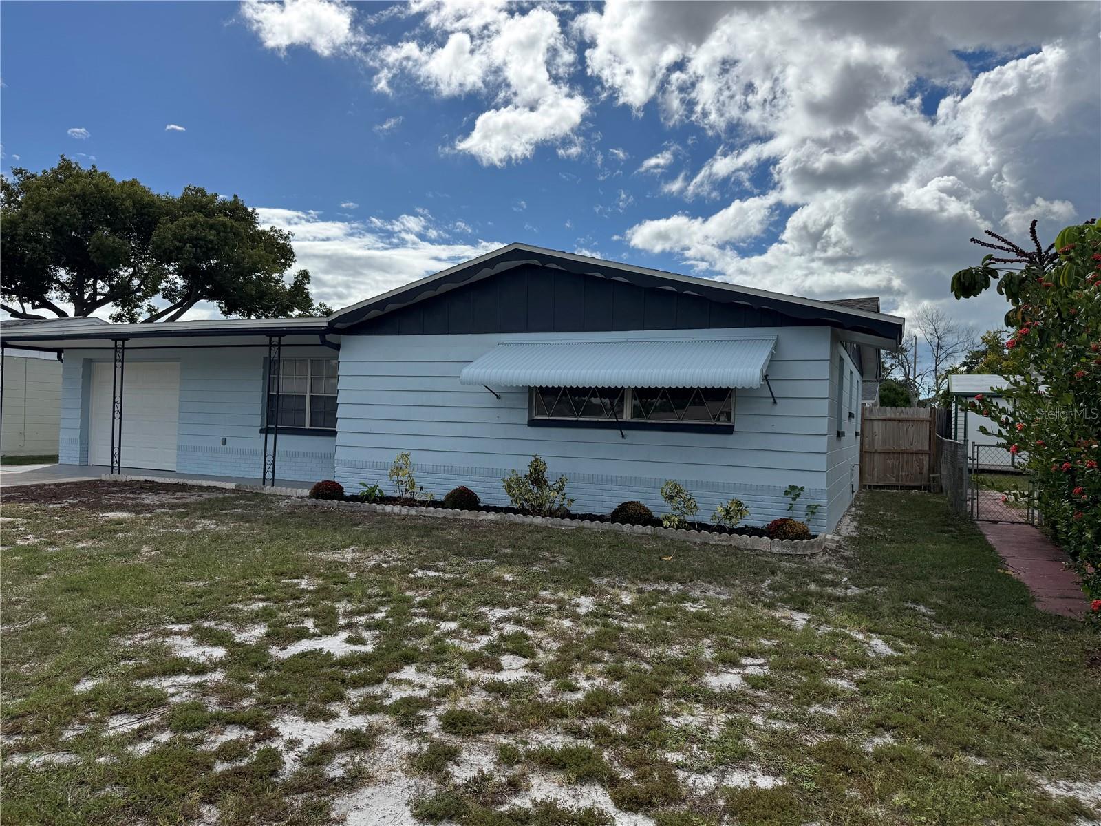 BEACON SQUARE - Residential
