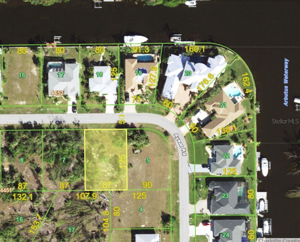 PORT CHARLOTTE SEC 082 - Land