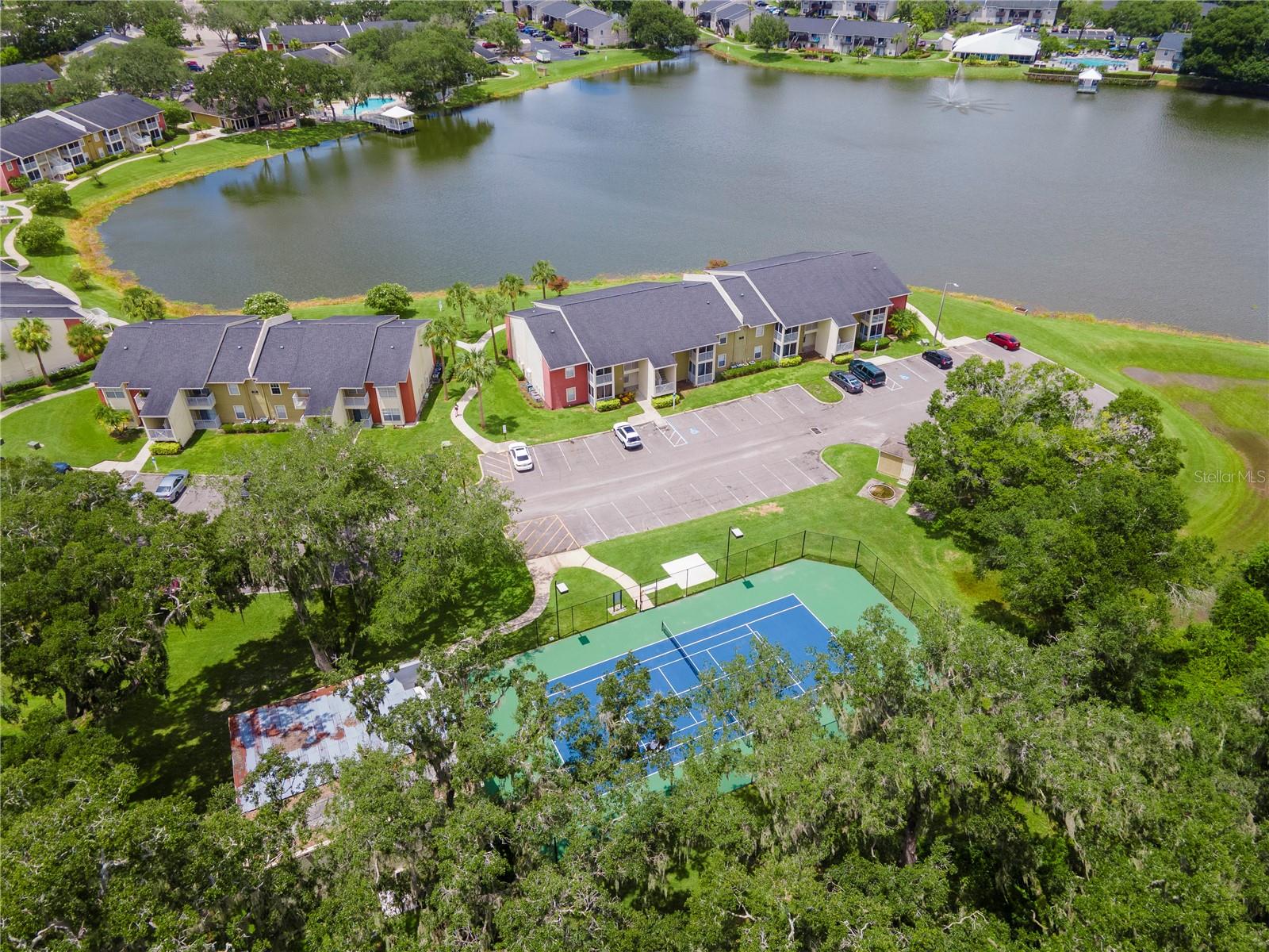 PARK LAKE AT PARSONS A CONDOMI - Residential