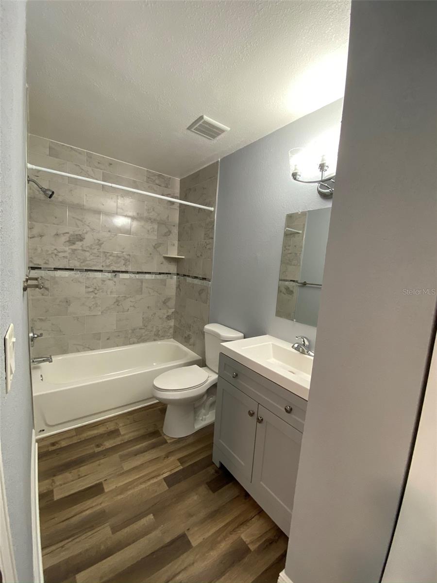 PARK LAKE AT PARSONS A CONDOMI - Residential