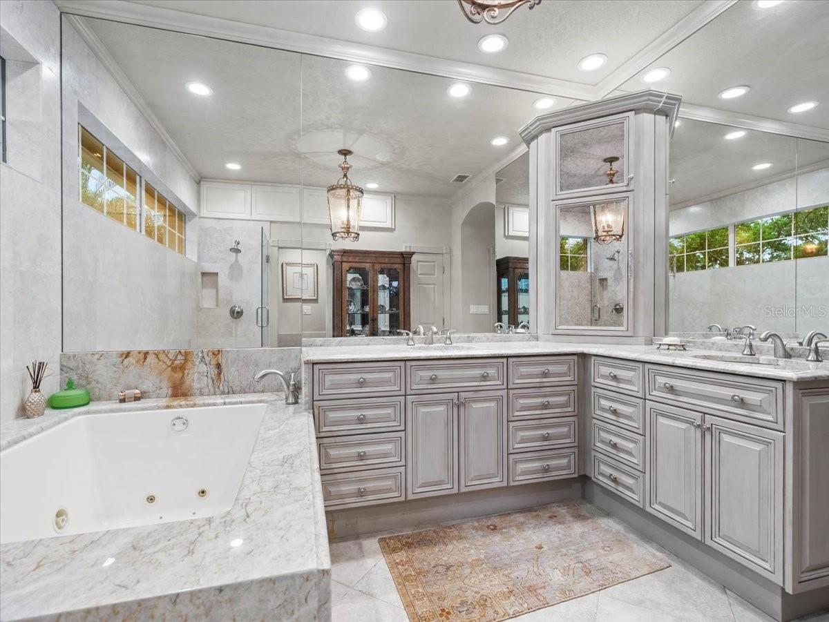 CALUSA TRACE UNIT THREE - Residential