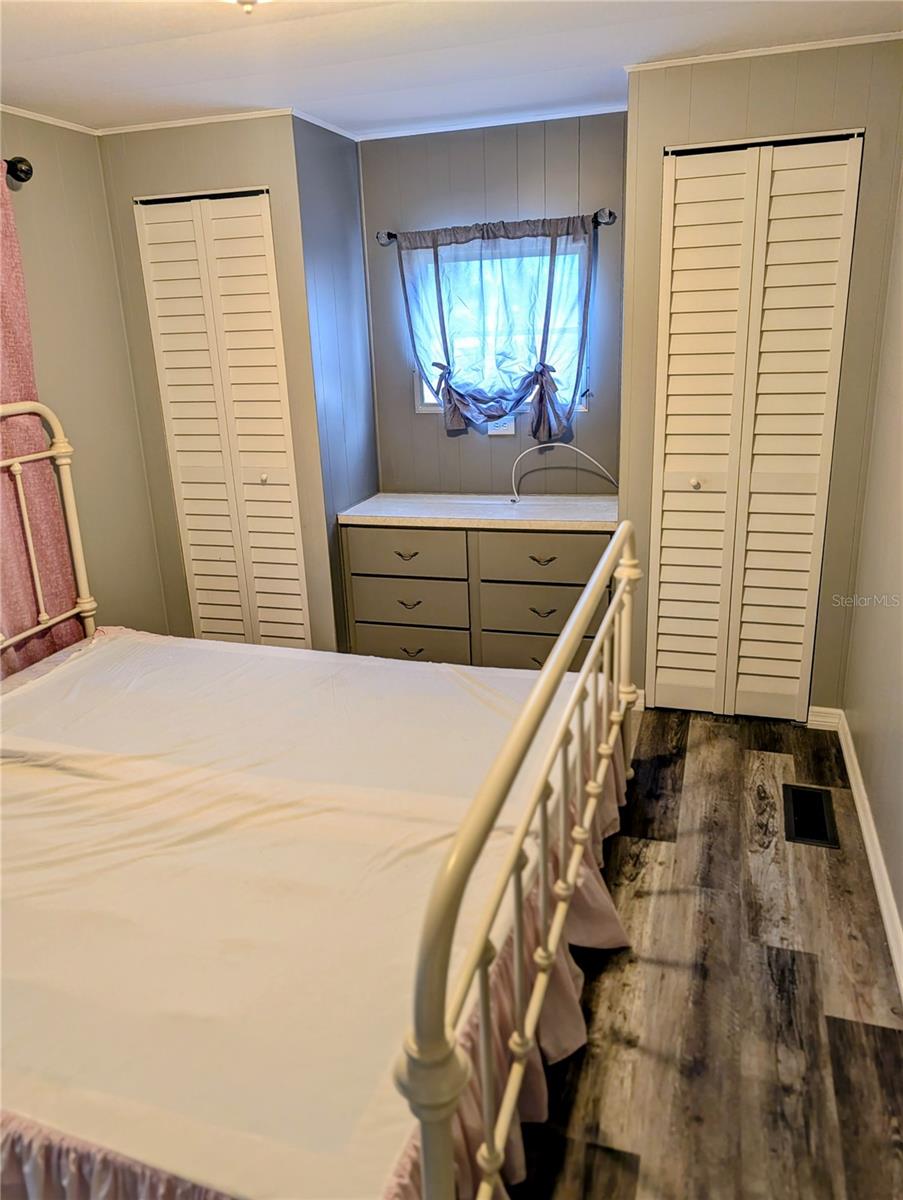 GROVE CITY - Residential