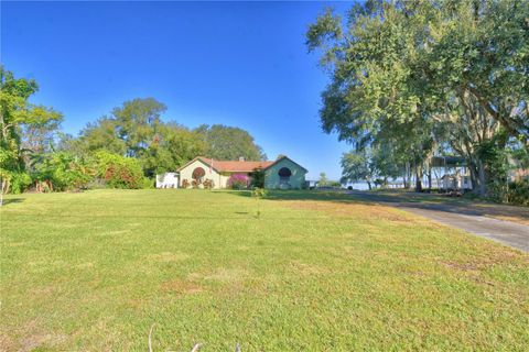 A home in HAINES CITY