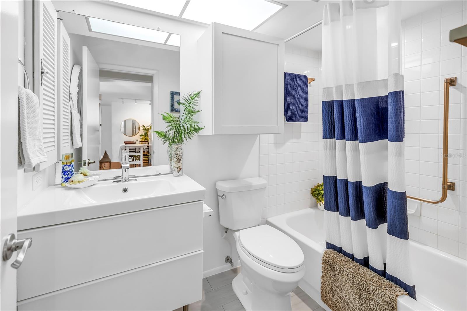 VILLAGE ON THE GREEN - Residential