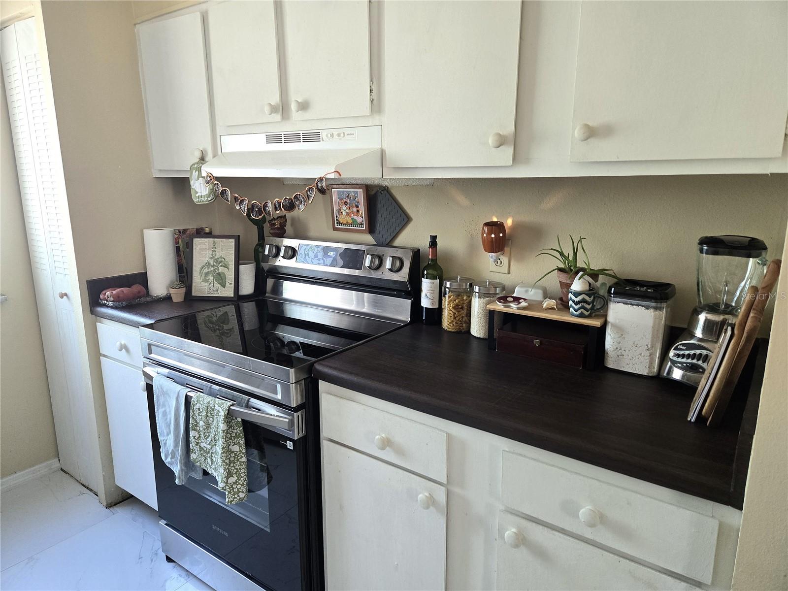 6519 W NEWBERRY ROAD 204