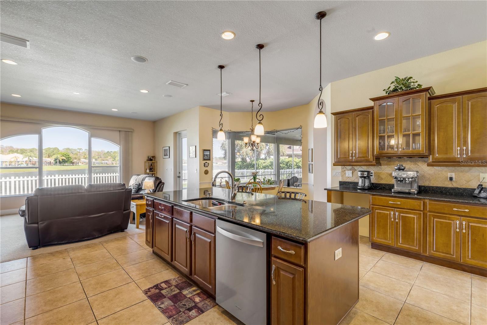 PROMENADE PARKE - Residential