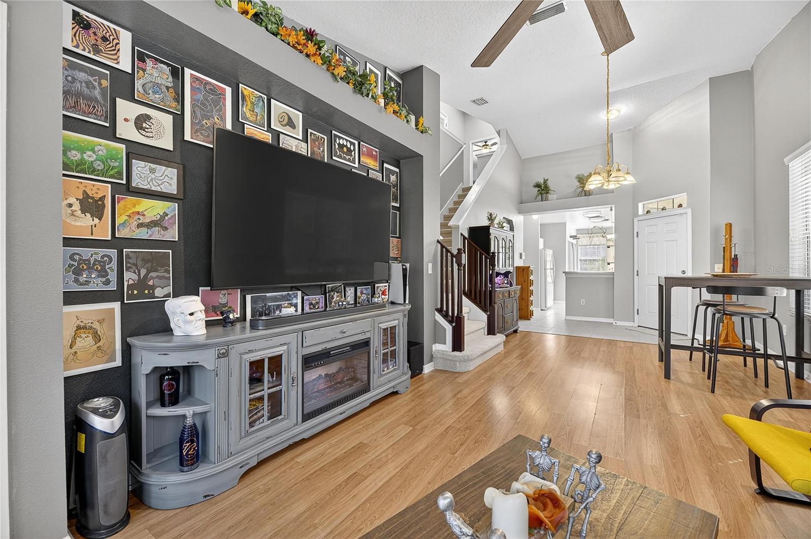 VILLAGES OF BLOOMINGDALE - PHA - Residential