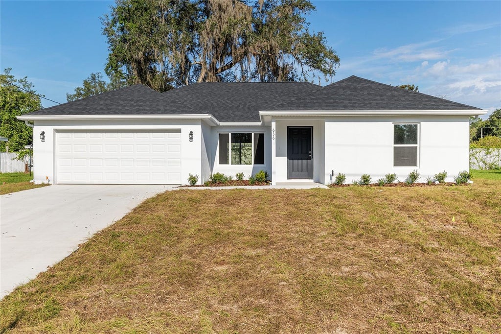 Photo of 636 NE 130th Court, Silver Springs, FL 34488 (MLS # O6439069)