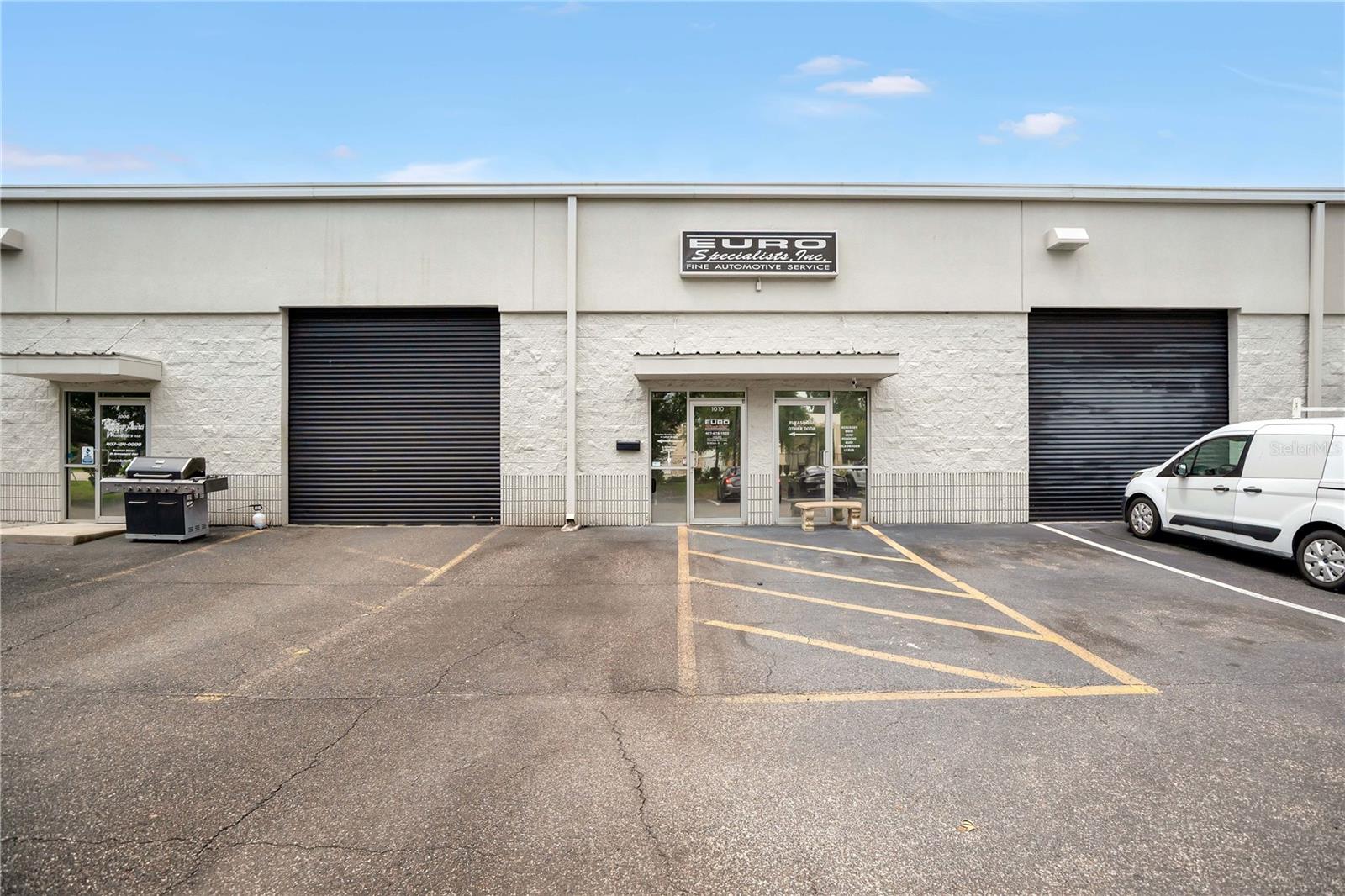 2350 S US HIGHWAY 17 92