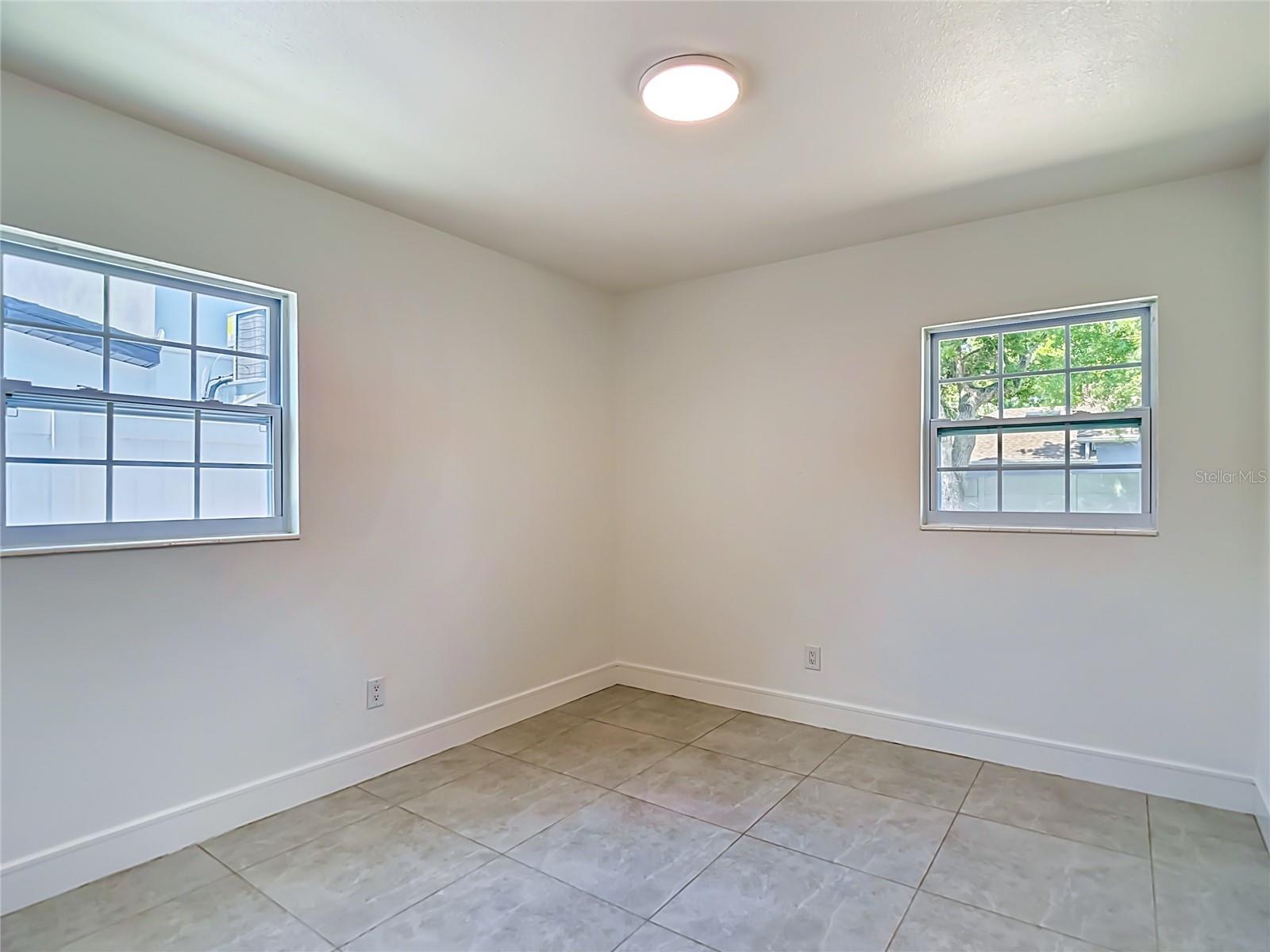 TWIN LAKES ESTATES ADD - Residential