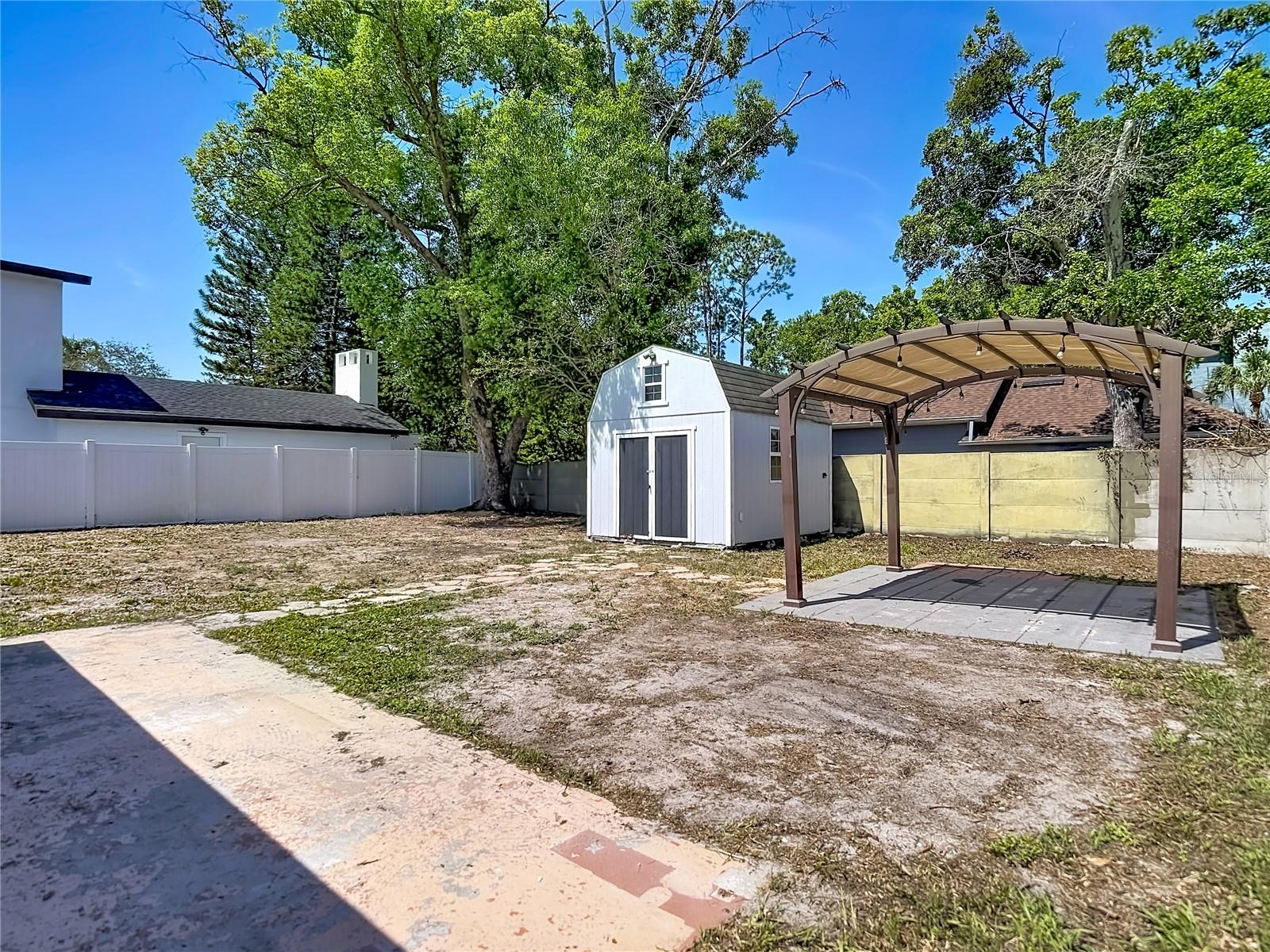 TWIN LAKES ESTATES ADD - Residential