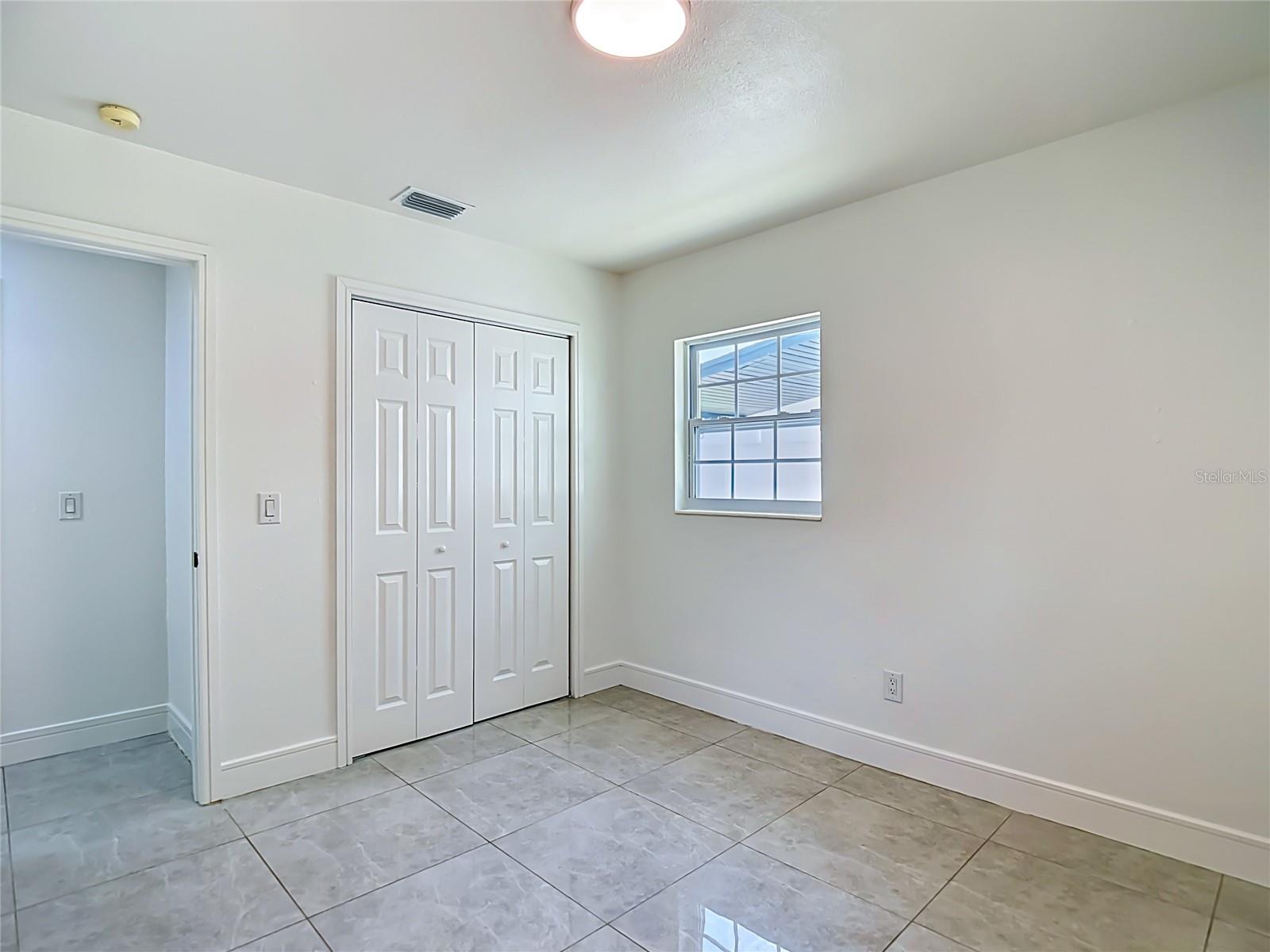 TWIN LAKES ESTATES ADD - Residential