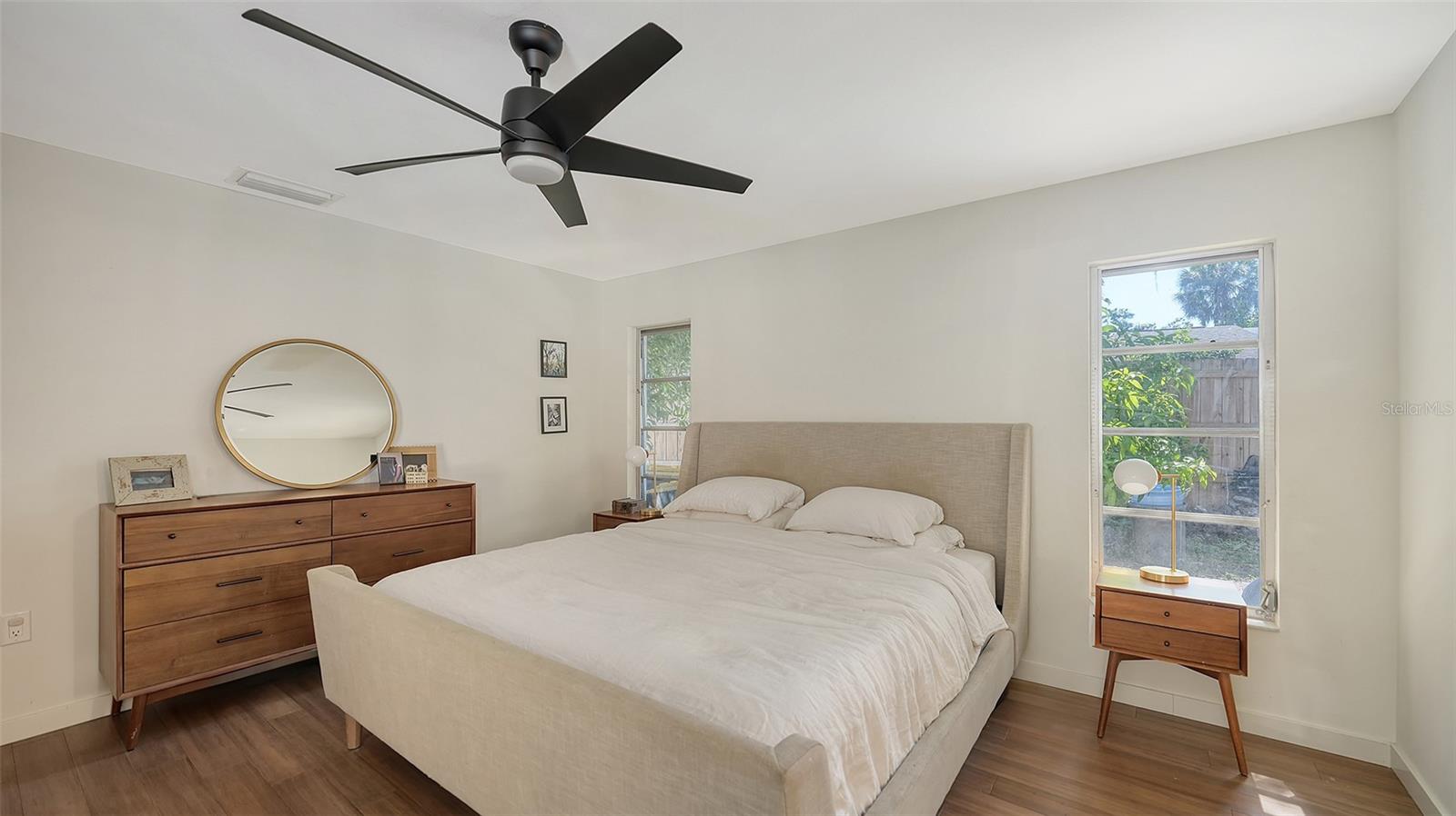 CATHEDRAL OAKS ESTATES - Residential