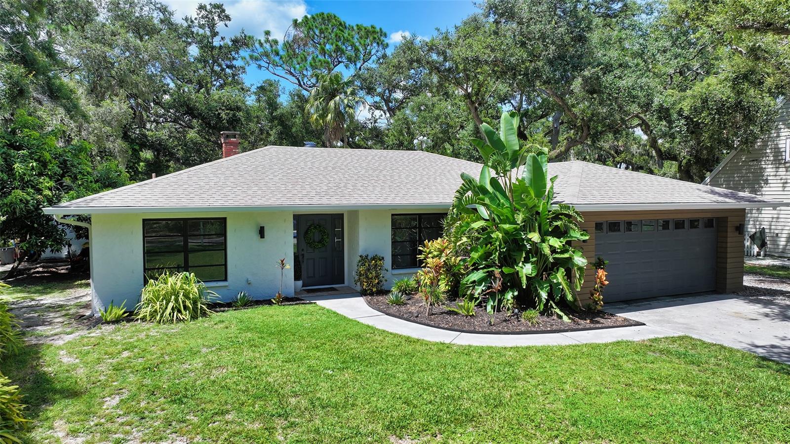 2707 GREENDALE DRIVE