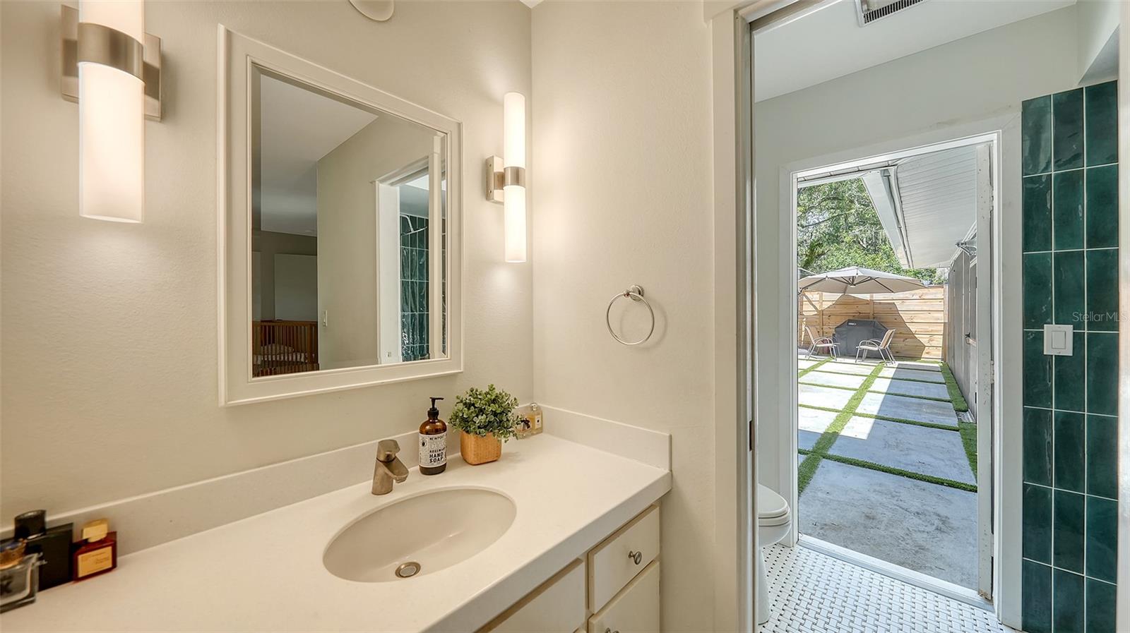 CATHEDRAL OAKS ESTATES - Residential