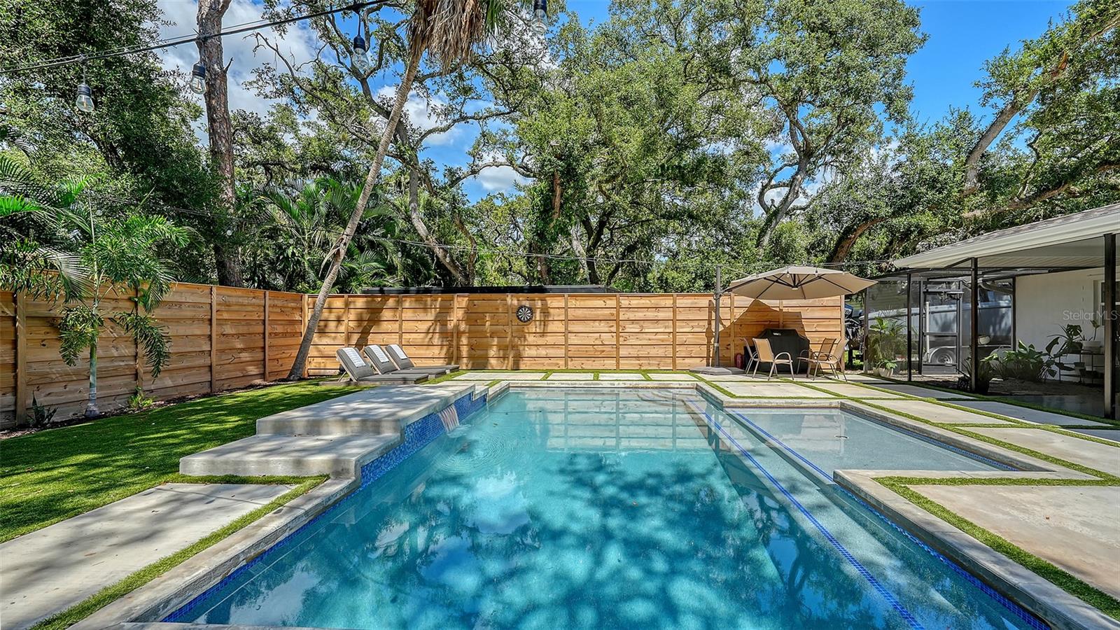 CATHEDRAL OAKS ESTATES - Residential
