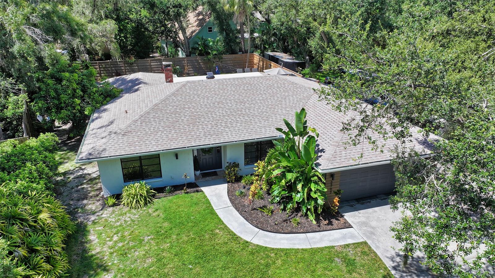 2707 GREENDALE DRIVE