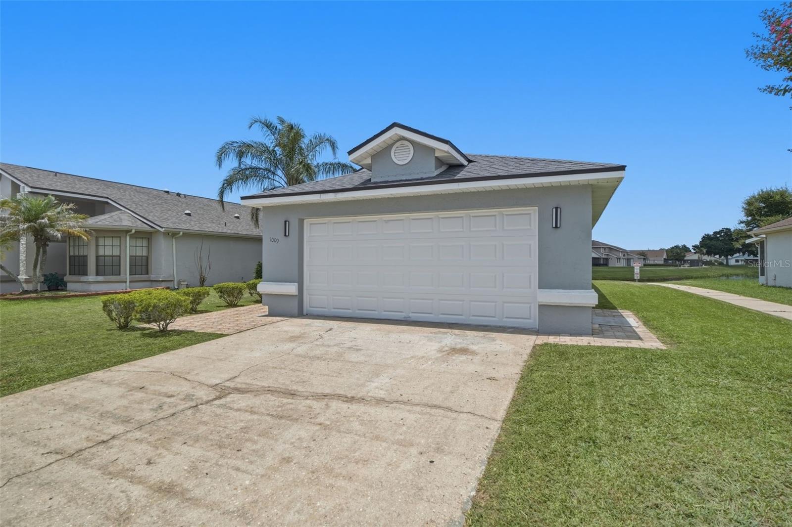 1009 WHALEBONE BAY DRIVE