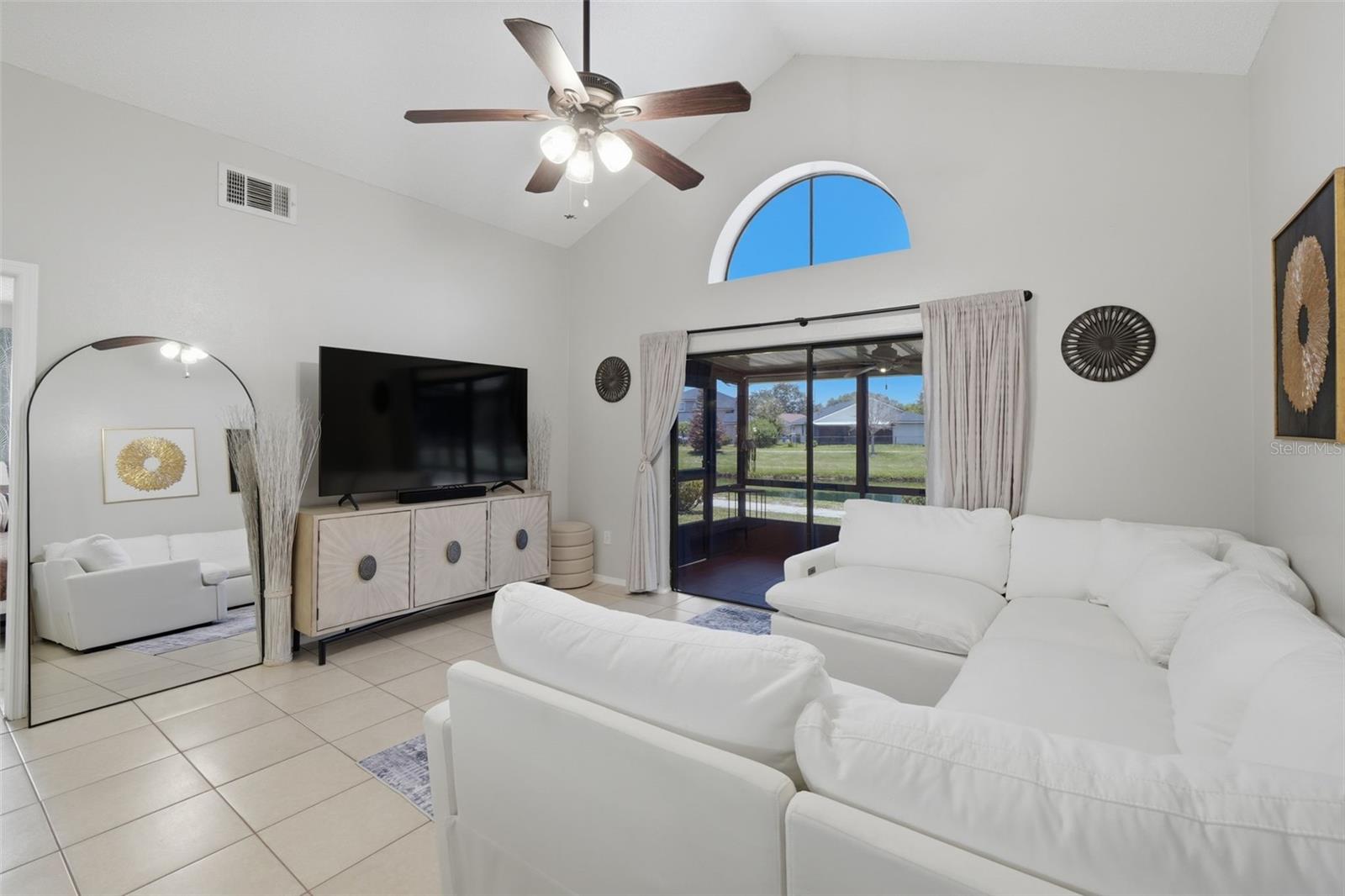 1009 WHALEBONE BAY DRIVE