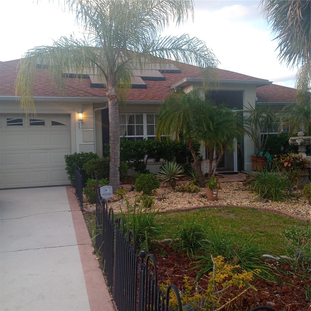 639 GULL DRIVE